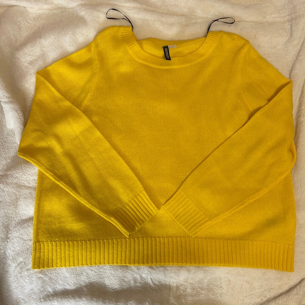 H&M yellow sweater XL